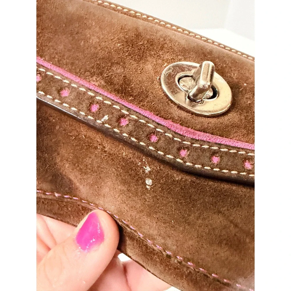 Vintage Coach Brown Suede Pink Trim Turnlock Wristlet Pouch Wallet Bag